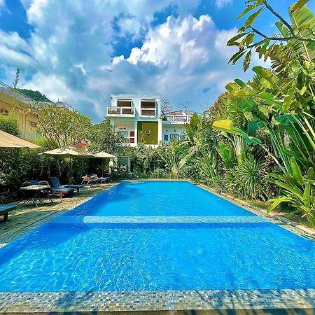 RedDoorz Premium @ Diva Lombok Resort Senggigi Zewnętrze zdjęcie