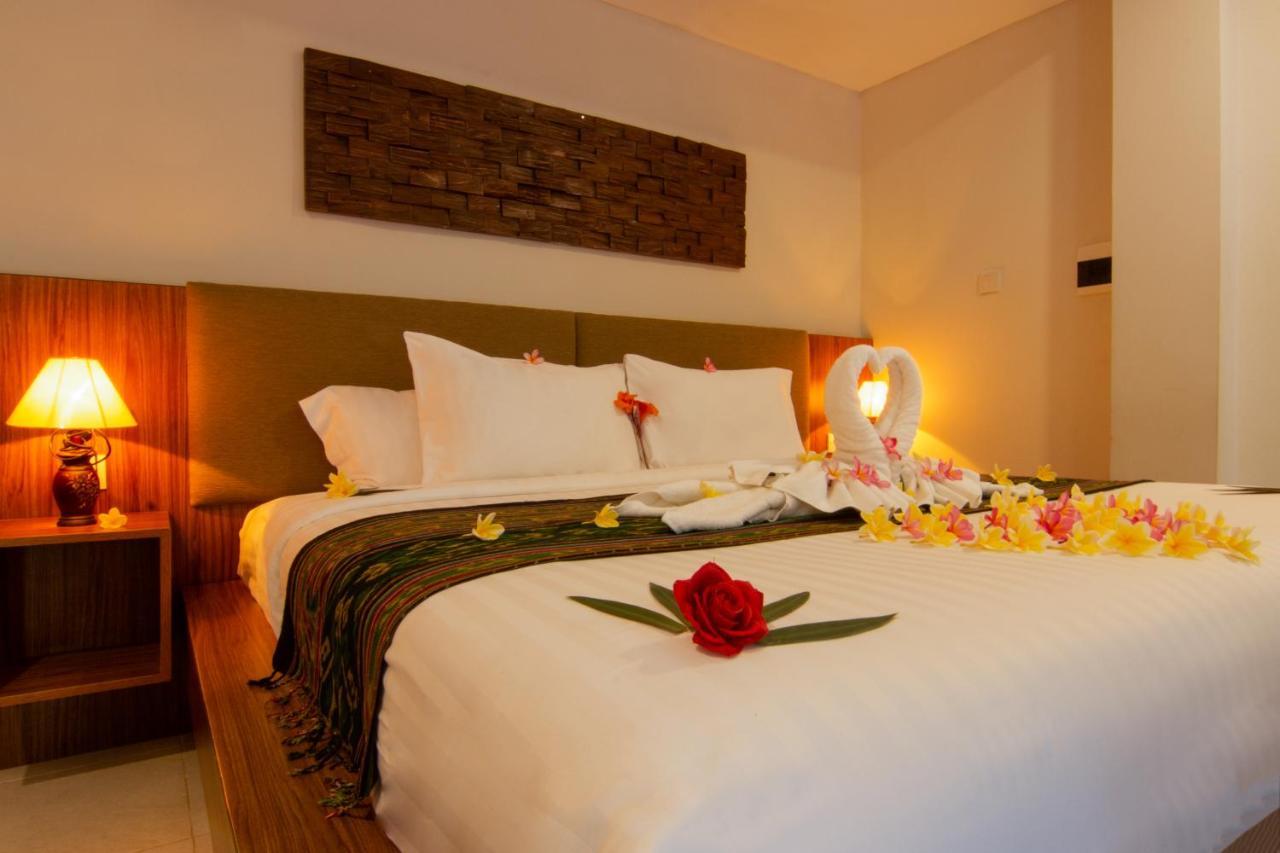 RedDoorz Premium @ Diva Lombok Resort Senggigi Zewnętrze zdjęcie