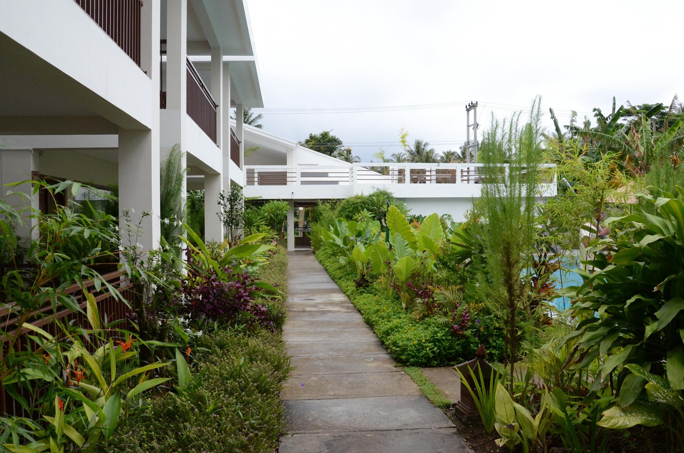 RedDoorz Premium @ Diva Lombok Resort Senggigi Zewnętrze zdjęcie