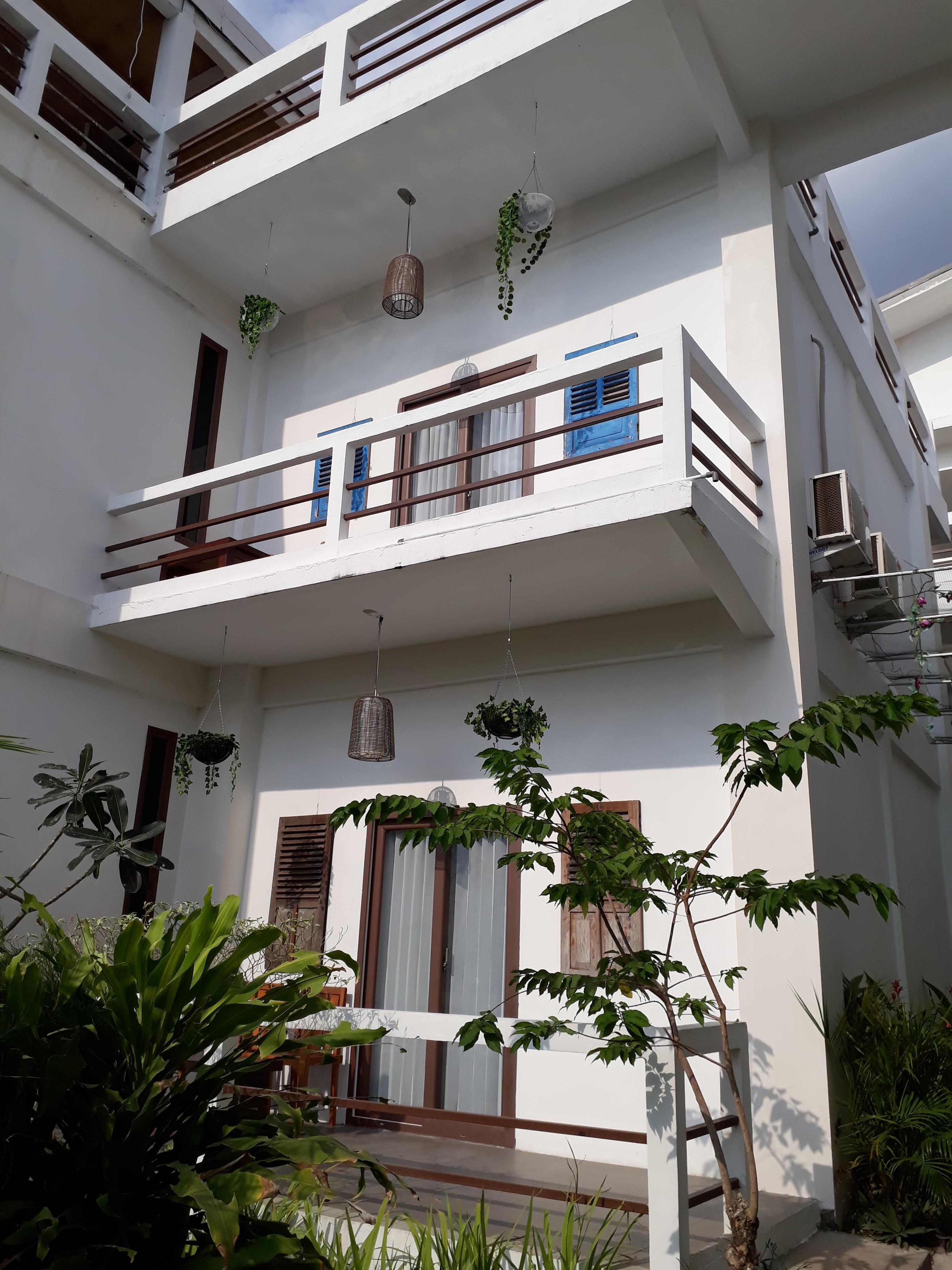 RedDoorz Premium @ Diva Lombok Resort Senggigi Zewnętrze zdjęcie