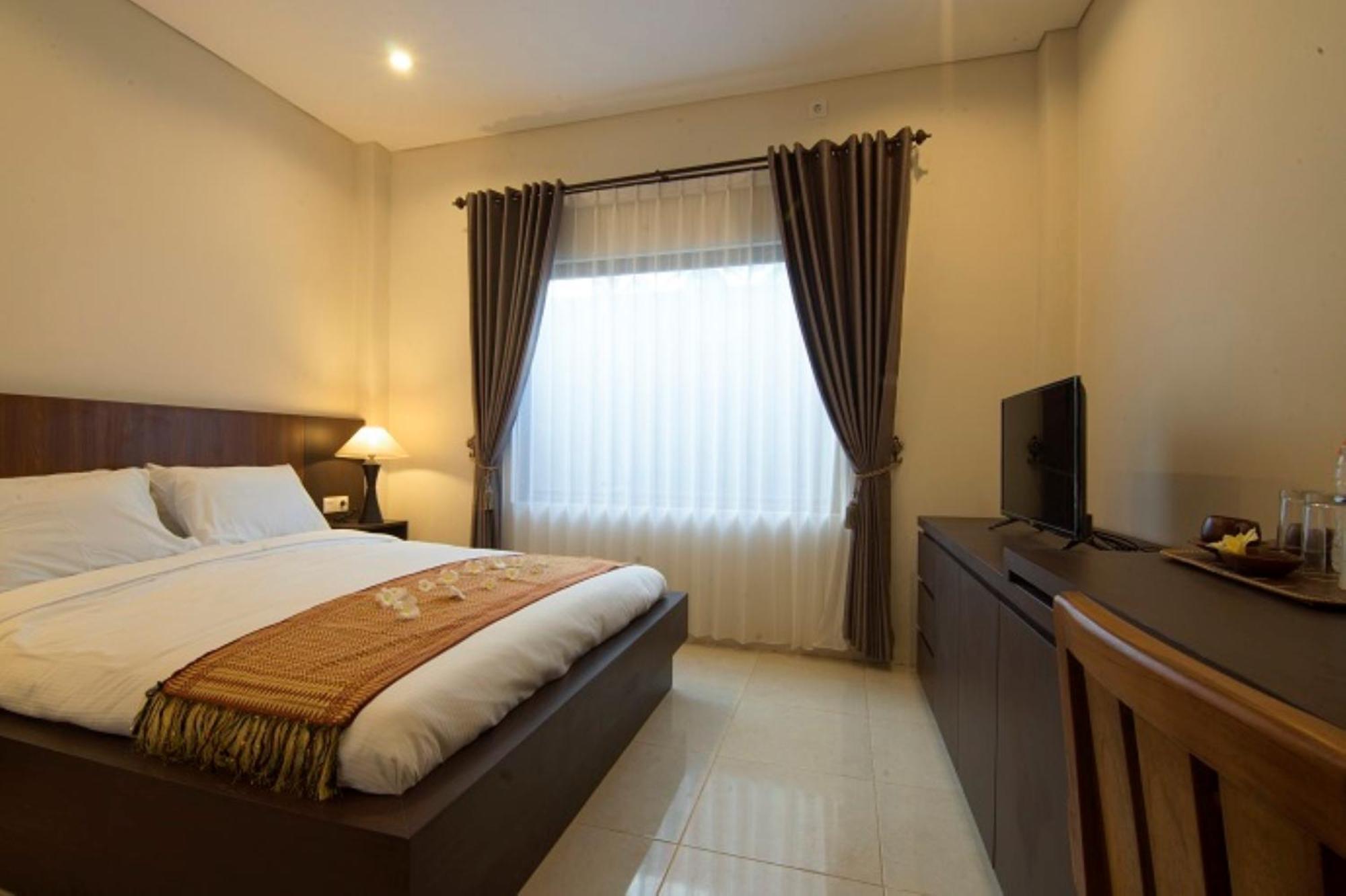 RedDoorz Premium @ Diva Lombok Resort Senggigi Zewnętrze zdjęcie