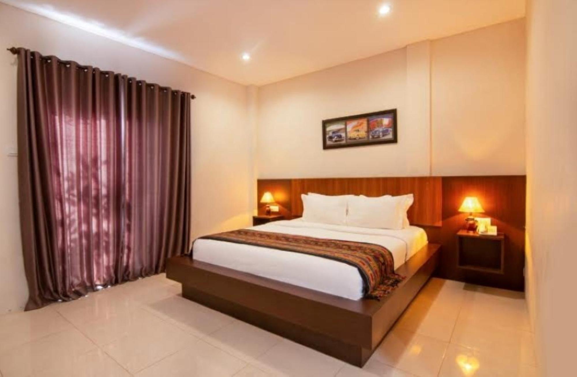 RedDoorz Premium @ Diva Lombok Resort Senggigi Zewnętrze zdjęcie