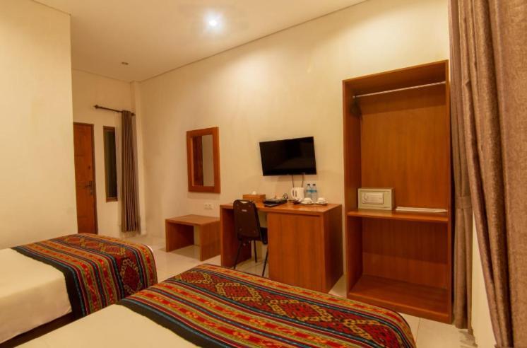 RedDoorz Premium @ Diva Lombok Resort Senggigi Zewnętrze zdjęcie