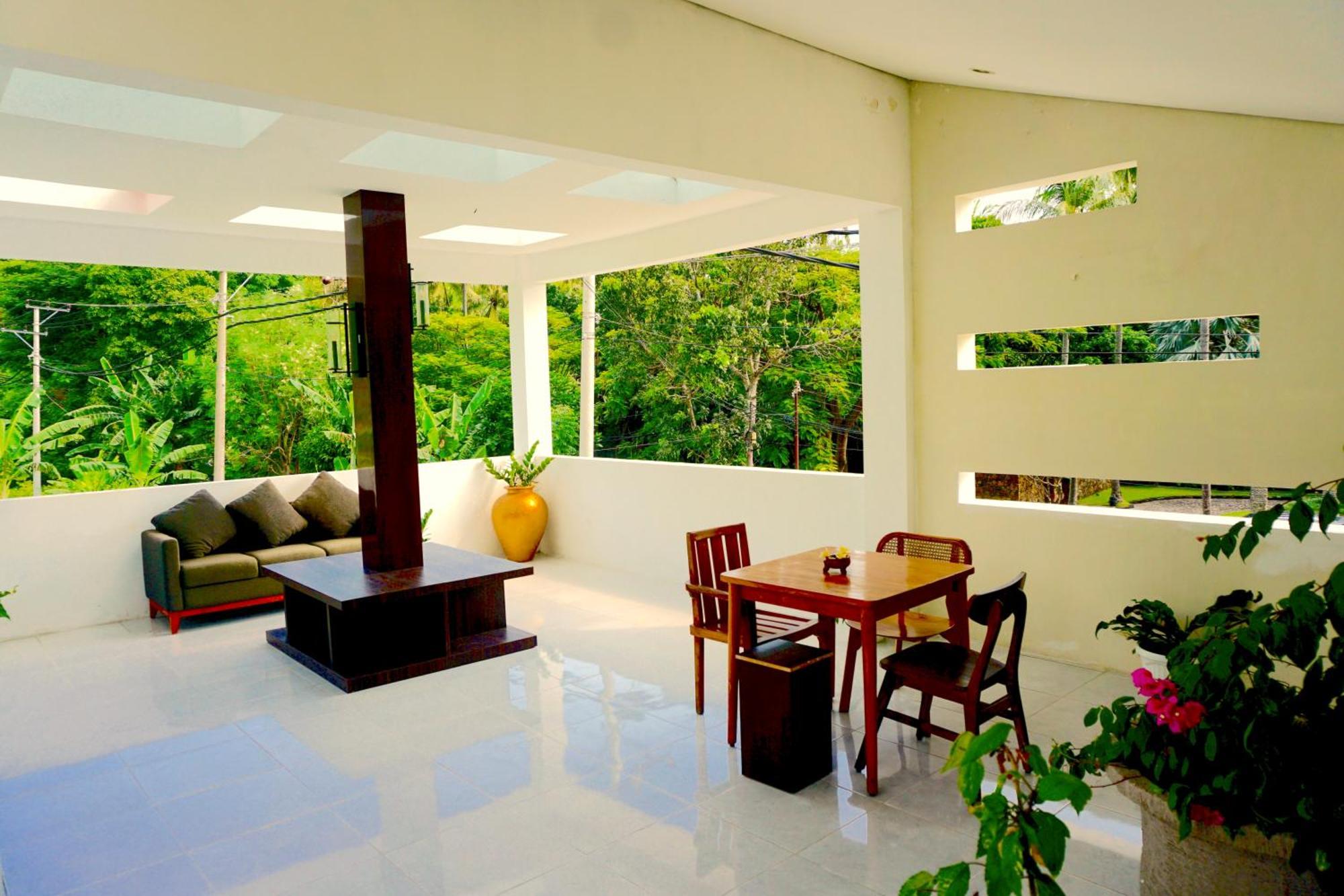 RedDoorz Premium @ Diva Lombok Resort Senggigi Zewnętrze zdjęcie